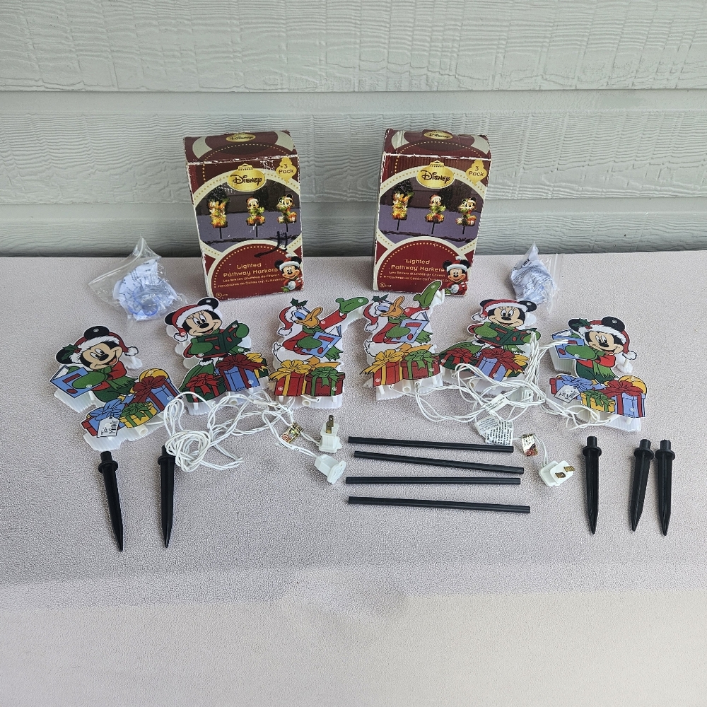 Disney Christmas Lighted Pathway Markers Mickey Minnie Mouse Donald Duck VTG 8"